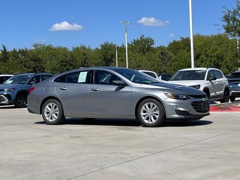 Used 2024 Chevrolet Malibu LT FWD image 8