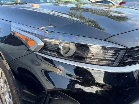 Certified 2024 Kia Forte LX FWD image 9