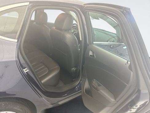 Used 2015 Buick Verano Leather FWD image 19