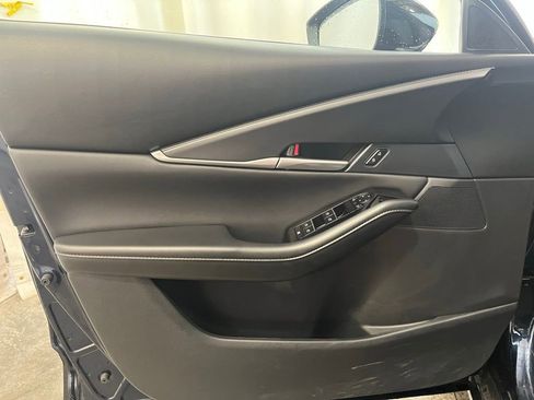 Certified 2025 MAZDA CX-30 AWD 2.5 S w/ Select Sport Pkg image 9