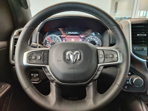 Used 2025 RAM 1500 Big Horn AWD/4WD image 19