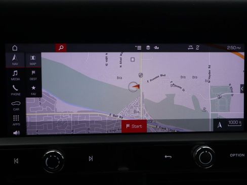 Used 2022 Porsche Macan S image 15