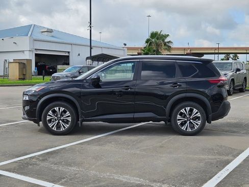 Used 2023 Nissan Rogue SV w/ SV Premium B Package FWD image 8