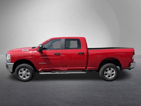 Used 2024 RAM 2500 Big Horn w/ Bed Utility Group AWD/4WD image 7