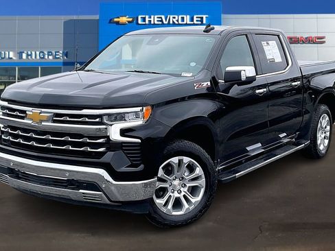 Used 2023 Chevrolet Silverado 1500 LTZ w/ LTZ Premium Package image 3