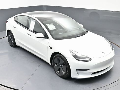 Used 2021 Tesla Model 3 Long Range image 47