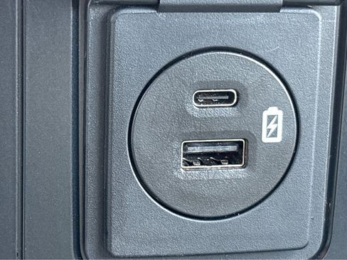 Used 2023 Ford F150 XL image 21