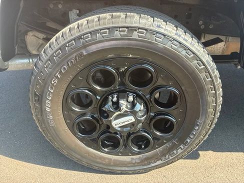 Used 2024 Ford F250 Lariat w/ Black Appearance Package AWD/4WD image 14