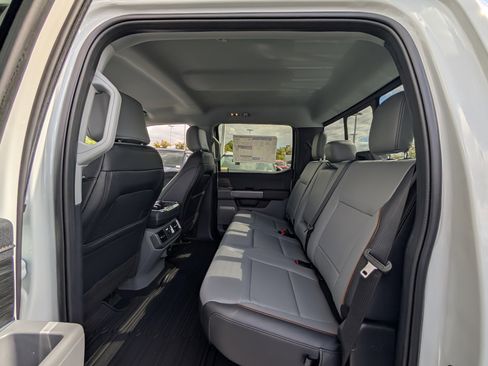 New 2025 Ford F150 Lariat w/ Equipment Group 501A Mid image 10