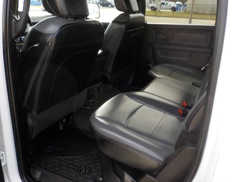 Used 2022 RAM 2500 Tradesman w/ Chrome Appearance Group image 24