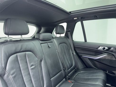 Used 2022 BMW X5 sDrive40i w/ Premium Package image 52