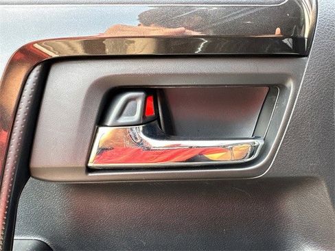 Used 2024 Toyota 4Runner TRD Off-Road Premium image 36