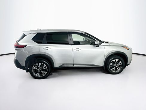 Used 2023 Nissan Rogue SV AWD/4WD image 10