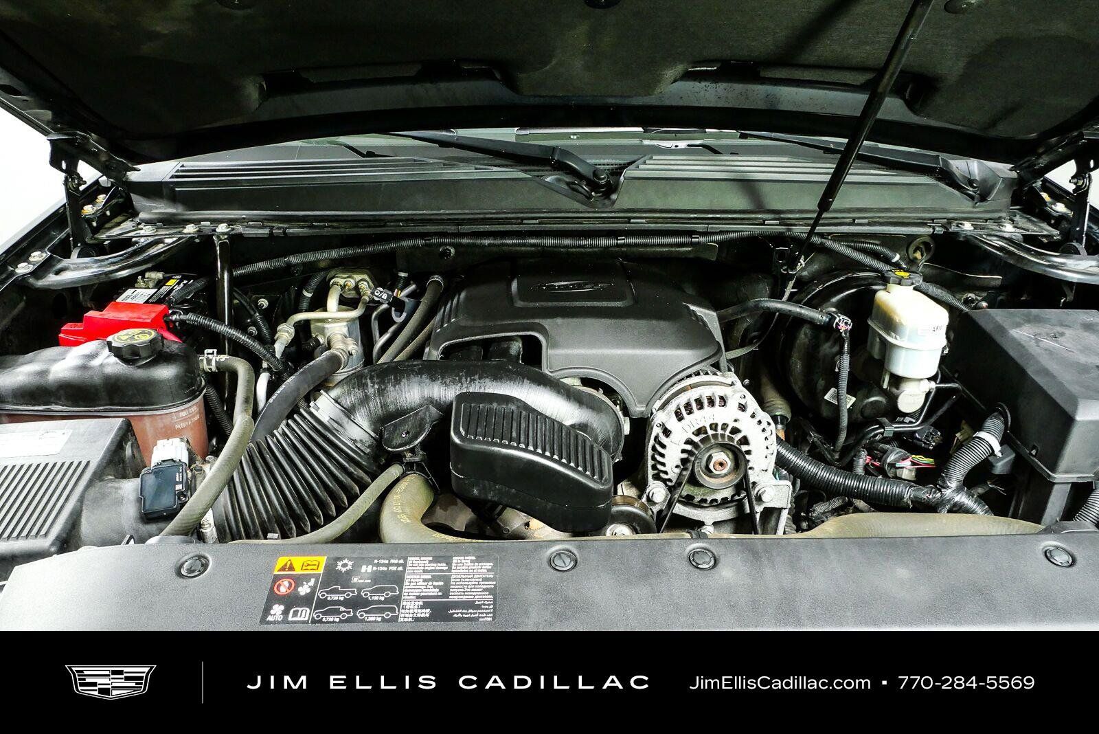 Used 2014 GMC Yukon XL Denali RWD image 35