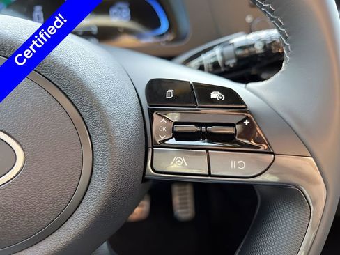 Used 2025 Hyundai Elantra Sport FWD image 19