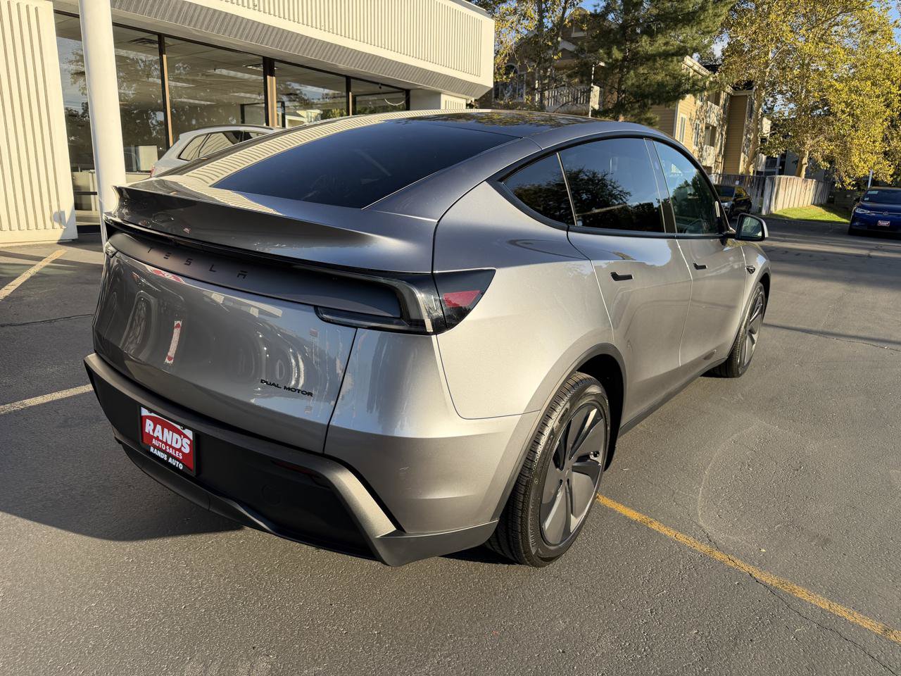 Used 2026 Tesla Model Y Long Range AWD/4WD image 12