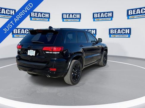 Used 2021 Jeep Grand Cherokee Laredo X AWD/4WD image 8