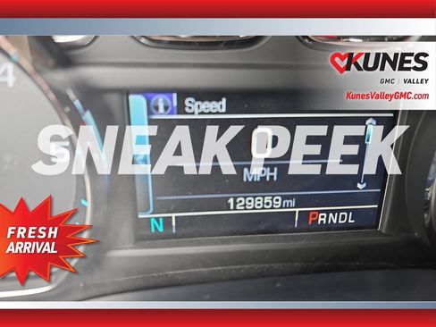 Used 2017 GMC Sierra 1500 SLE w/ SLE Value Package AWD/4WD image 9