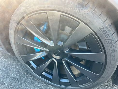 Used 2022 Tesla Model X Plaid AWD/4WD image 36