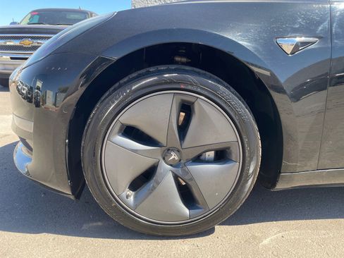 Used 2019 Tesla Model 3 Standard Range Plus image 11
