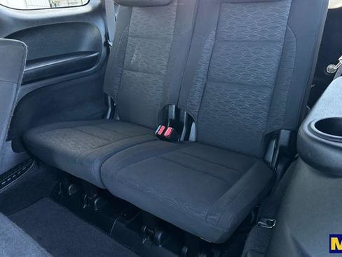 Used 2022 Dodge Durango GT image 18