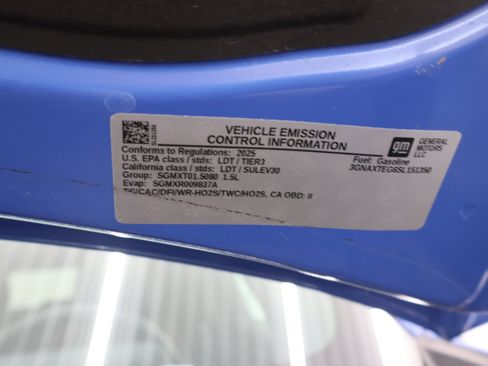 Used 2025 Chevrolet Equinox RS w/ Safety and Technology Package AWD/4WD image 26