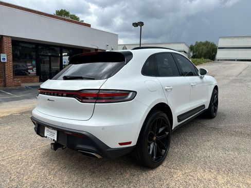 Used 2022 Porsche Macan AWD/4WD image 7