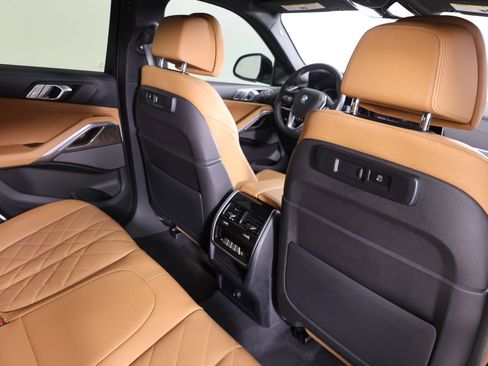 Used 2023 BMW X6 xDrive40i w/ Premium Package image 41