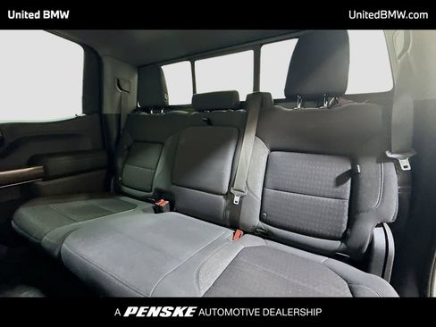 Used 2021 Chevrolet Silverado 1500 LT Trail Boss w/ Convenience Package II AWD/4WD image 12