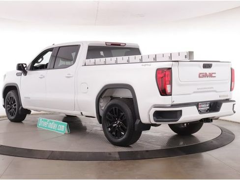 Used 2024 GMC Sierra 1500 Elevation AWD/4WD image 8