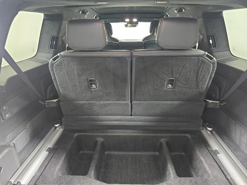 Used 2024 Rivian R1S Adventure AWD/4WD image 26