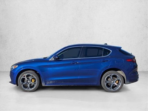Used 2020 Alfa Romeo Stelvio Ti Lusso w/ Quick Order Package 22X Lusso image 8