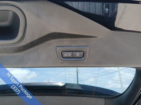 Used 2024 BMW X5 xDrive40i w/ M Sport Package AWD/4WD image 10