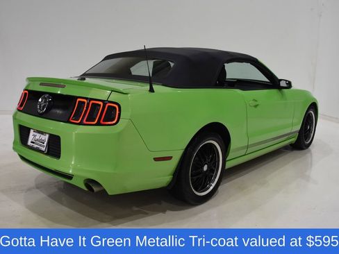 Used 2013 Ford Mustang Premium image 4