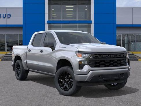 New 2026 Chevrolet Silverado 1500 Custom w/ LPO, Dark Essentials Package AWD/4WD image 7