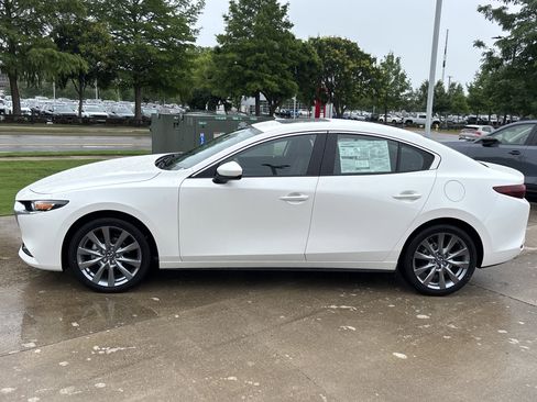New 2026 MAZDA MAZDA3 2.5 S Sedan w/ Preferred Pkg FWD image 8