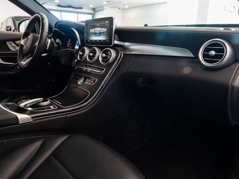 Used 2016 Mercedes-Benz C 300 4MATIC Sedan image 20