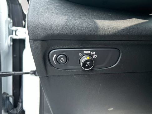 Used 2023 Buick Envision Preferred AWD/4WD image 22
