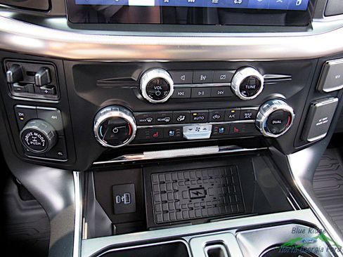 Used 2023 Ford F150 Raptor w/ Raptor Carbon Fiber Package image 21