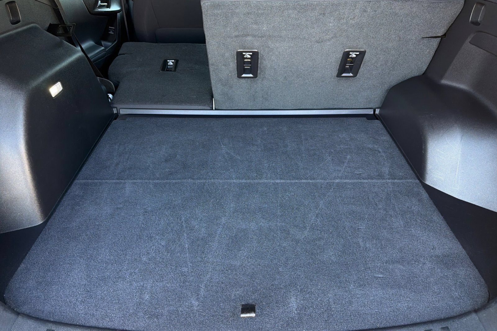 Used 2025 Chevrolet Equinox LT FWD image 19