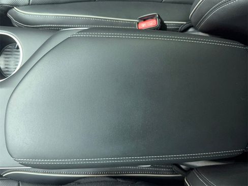 Used 2023 Genesis GV70 2.5T w/ Advanced Package image 35