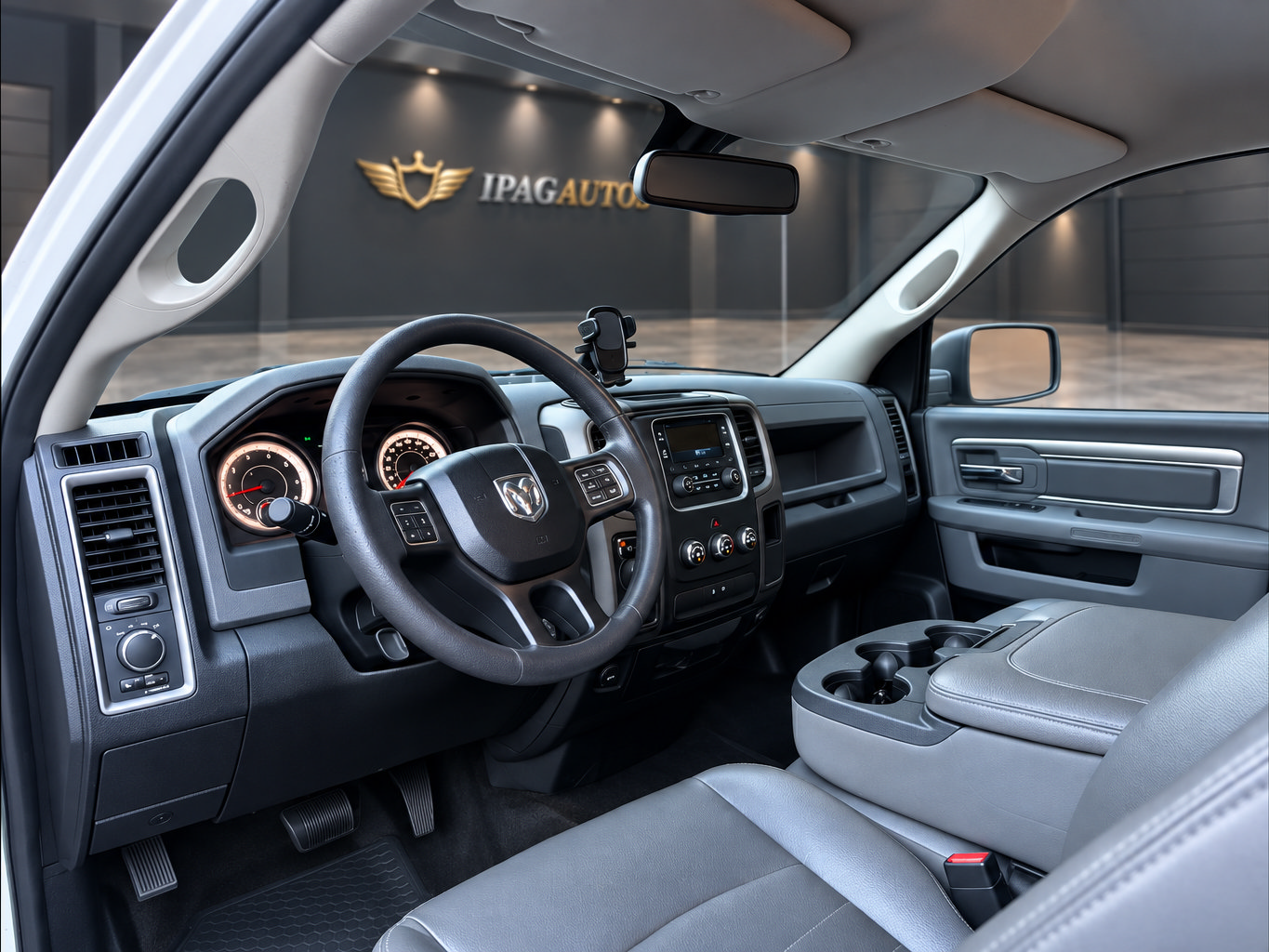 Used 2019 RAM 1500 Classic Tradesman RWD image 11
