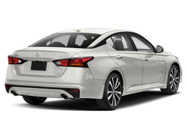 Used 2019 Nissan Altima 2.5 Platinum FWD image 2