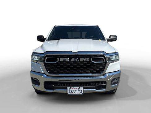 Used 2025 RAM 1500 Big Horn AWD/4WD image 8