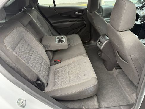 Used 2024 Chevrolet Equinox LT FWD image 18