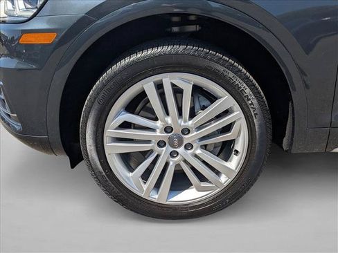 Used 2019 Audi Q5 2.0T Premium Plus w/ Premium Plus Package AWD/4WD image 26