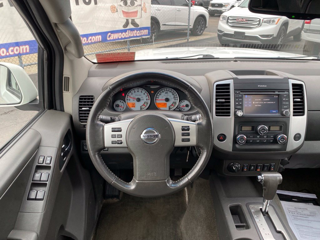 Used 2013 Nissan Frontier PRO-4X AWD/4WD image 20