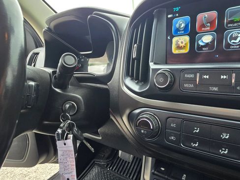 Used 2018 GMC Canyon All Terrain w/ Trailering Package AWD/4WD image 17