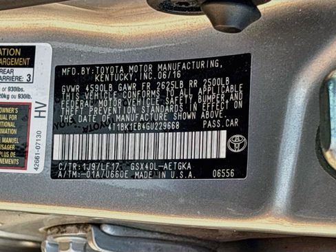 Used 2016 Toyota Avalon XLE Premium FWD image 33
