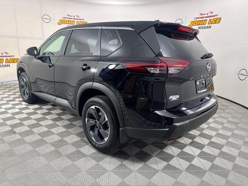 New 2026 Nissan Rogue SV image 3